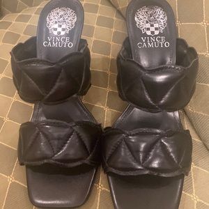 NWOT Vince Camuto sandals